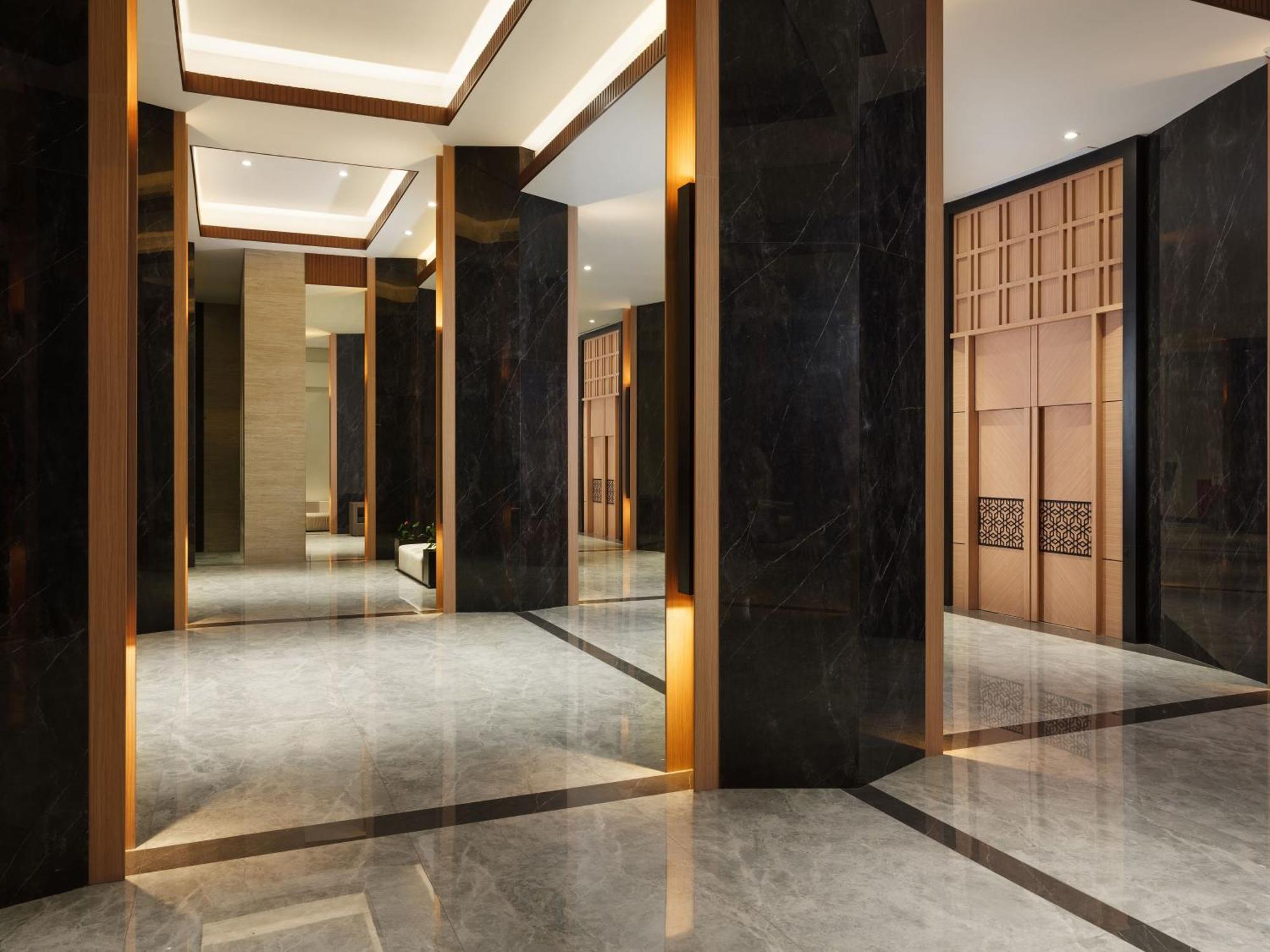 Hotel Santika ブリタール エクステリア 写真