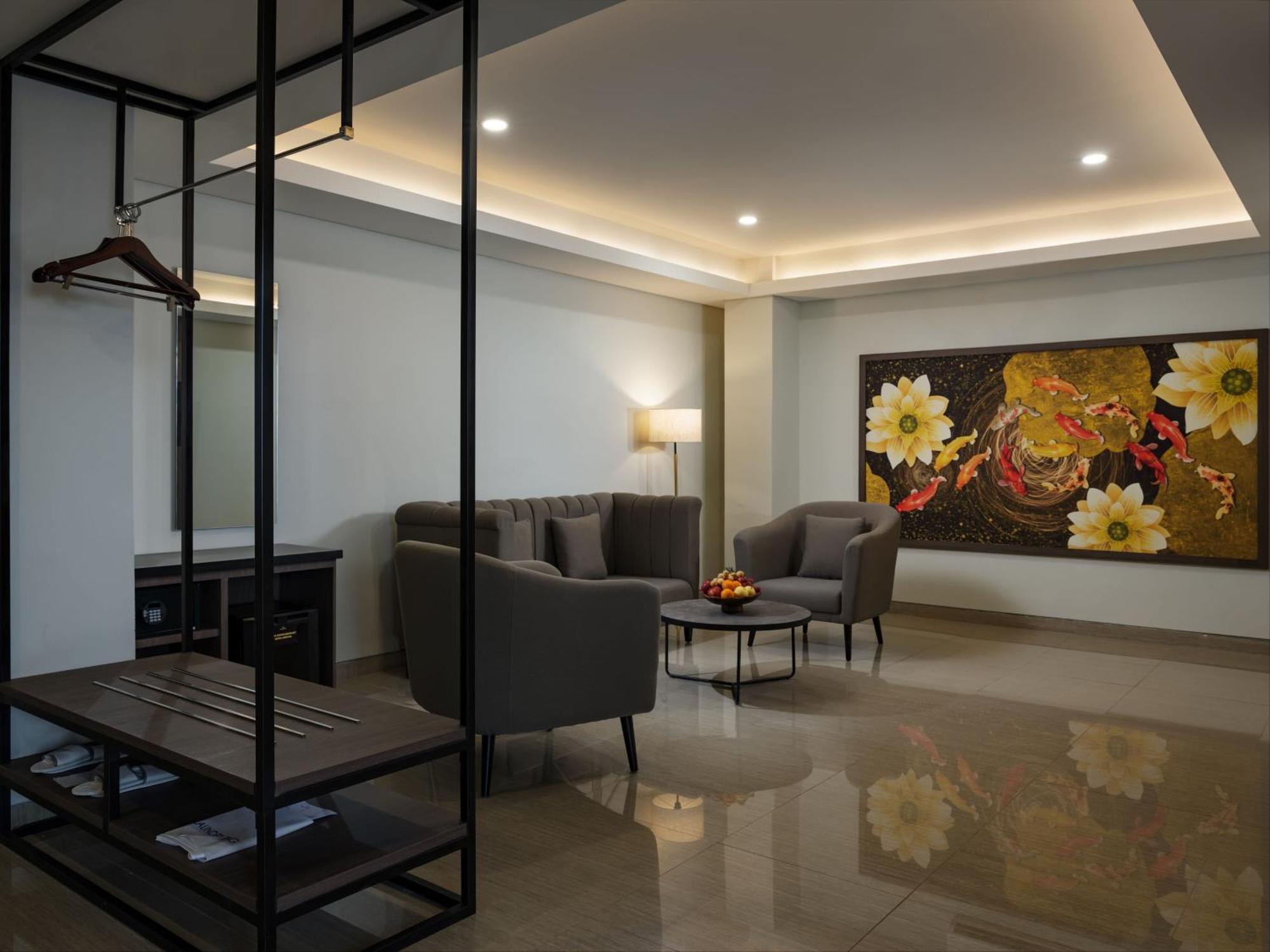 Hotel Santika ブリタール エクステリア 写真